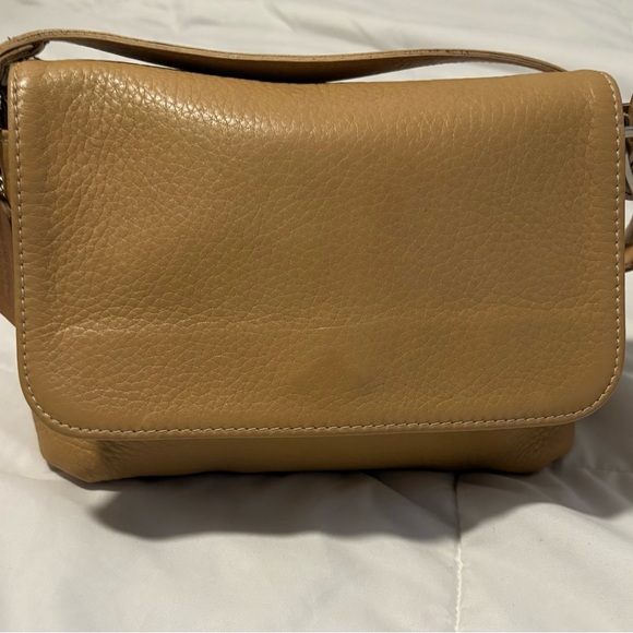 Coach Handbags - Coach 1999 Vintage Hudson Flap Bag